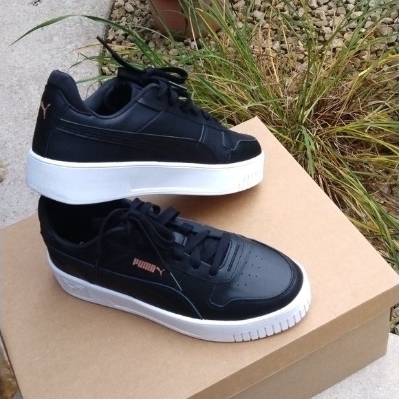 NWT Puma Carina Street Platform Sneaker - Women's size 9 - Picture 4 of 12